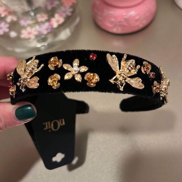 nOir Jewelry Accessories - 💕1 hr sale 🎉Gold and black Headband